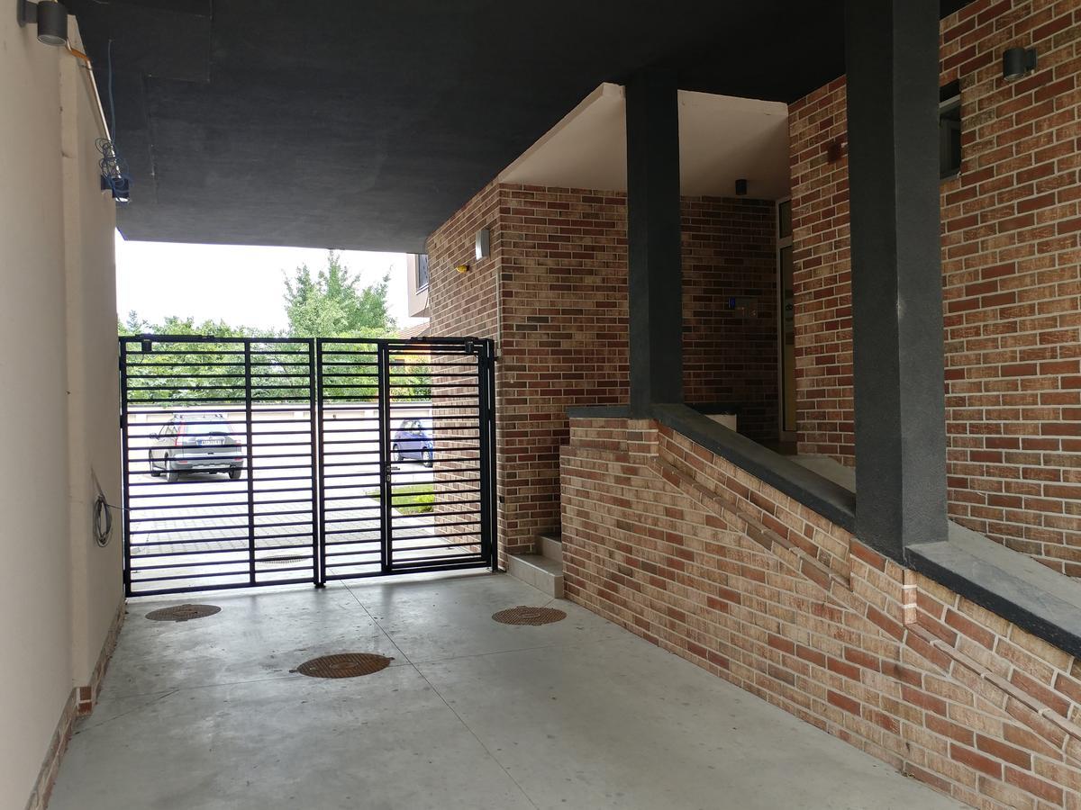 Jc10 Apartment 3 Bedroom, Free Parking, 73Sqm Novi Sad Exterior photo