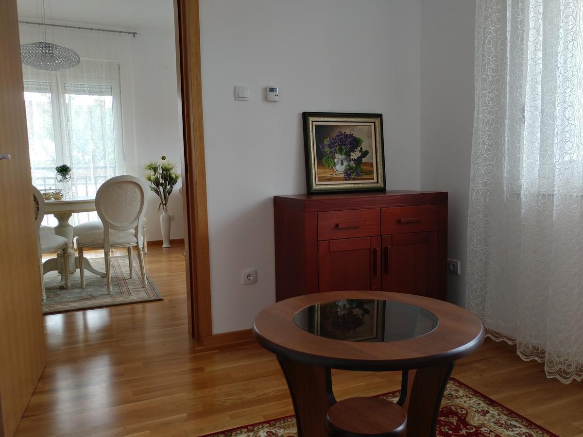 Jc10 Apartment 3 Bedroom, Free Parking, 73Sqm Novi Sad Exterior photo